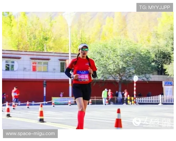 西藏举办高原马拉松,氧舱设备保障业余选手 西藏举办高原马拉松,氧舱设备保障业余选手