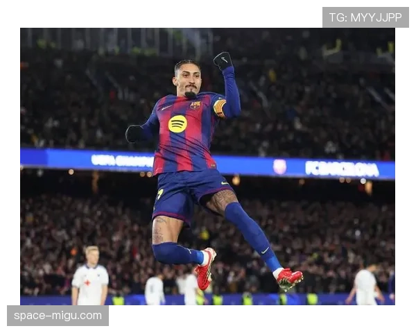 官方：巴萨前锋拉菲尼亚因腿筋伤势，确定缺席与那不勒斯的次回合比赛